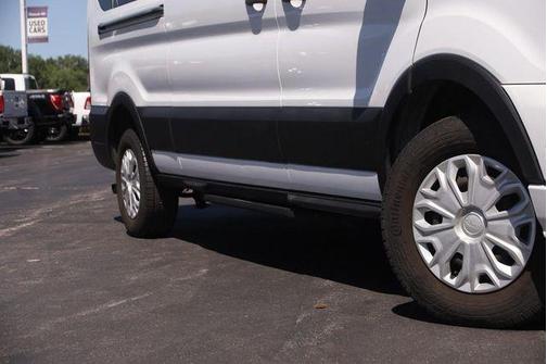 Oxford White 2023 Ford Transit-350 XLT