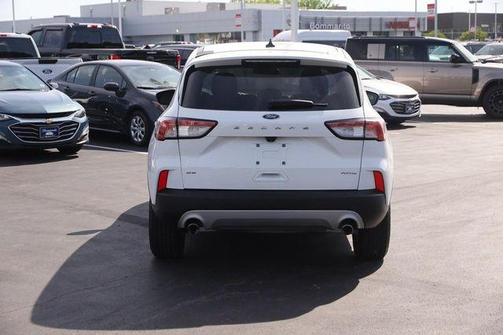 Oxford White 2022 Ford Escape SE