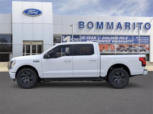2025 Ford F-150 Lightning Flash