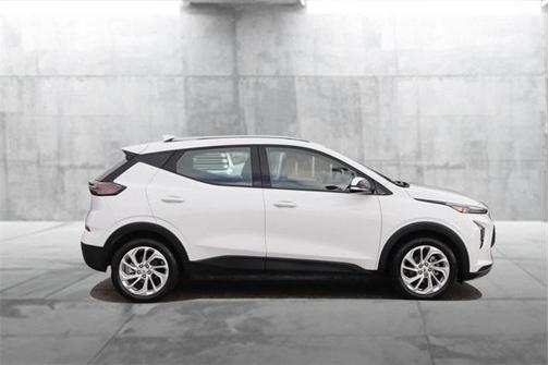 2023 Chevrolet Bolt EUV LT