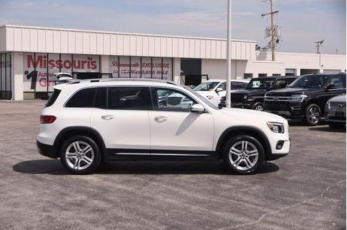 White 2023 Mercedes-Benz GLB 250 Base 4MATIC