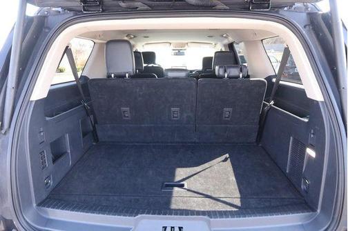 Dark Matter Gray Metallic 2024 Ford Expedition Max XLT