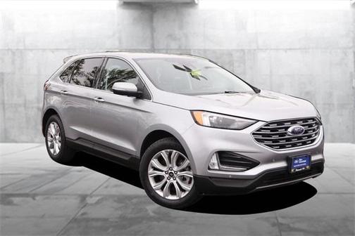 2023 Ford Edge Titanium