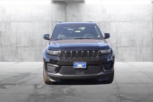 2024 Jeep Grand Cherokee Laredo