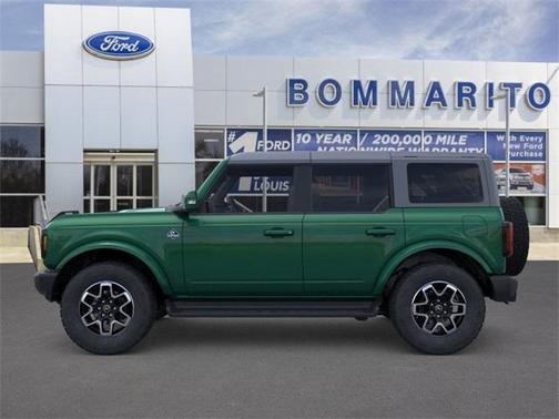 2025 Ford Bronco Outer Banks