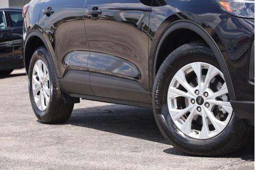 Agate Black Metallic 2025 Ford Escape Active