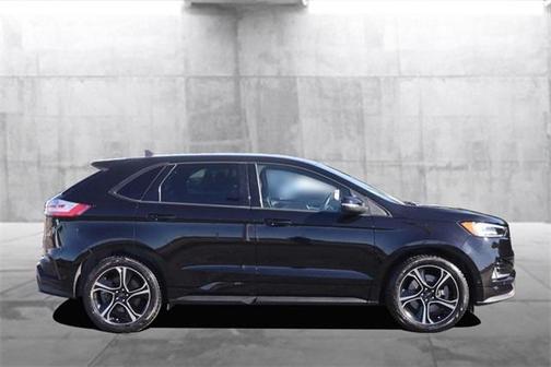 2022 Ford Edge ST