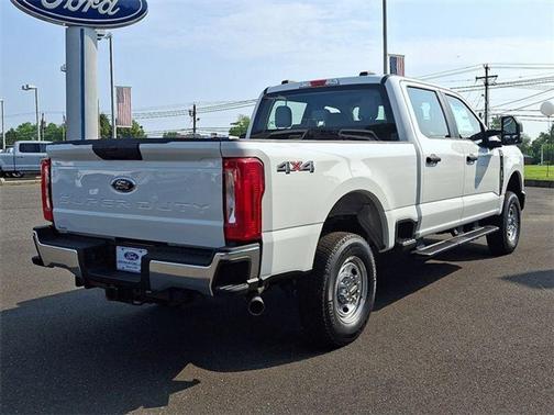 2025 Ford F-250 XL