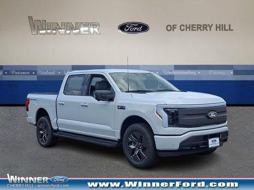 2025 Ford F-150 Lightning Flash