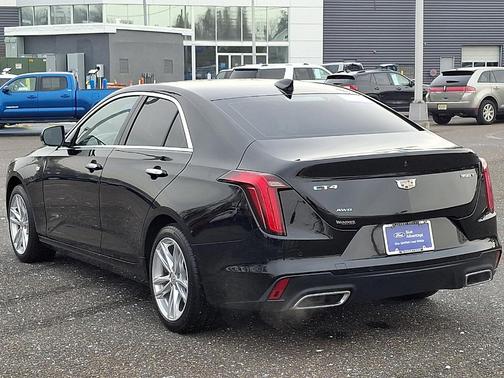 2022 Cadillac CT4 Luxury