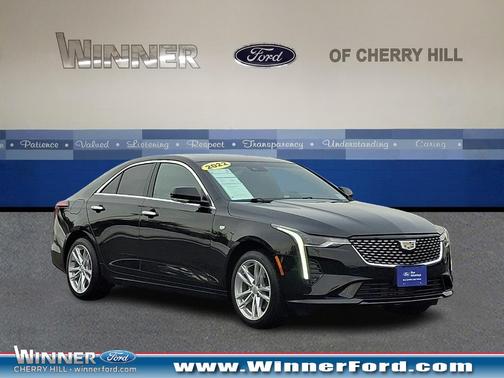 2022 Cadillac CT4 Luxury