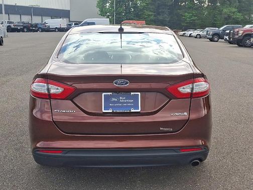 2016 Ford Fusion Hybrid S