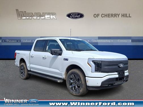 2025 Ford F-150 Lightning Flash