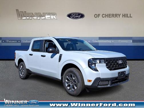 Space White Metallic 2026 Ford Maverick XLT