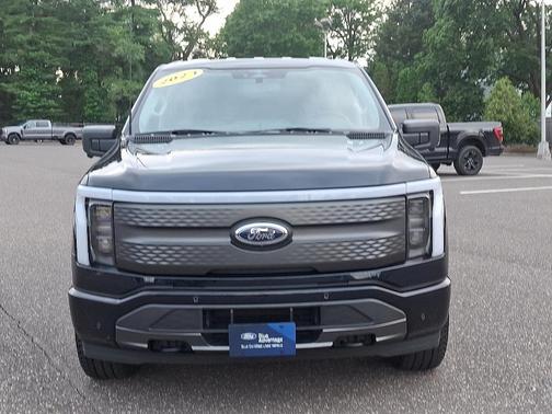 2023 Ford F-150 Lightning XLT
