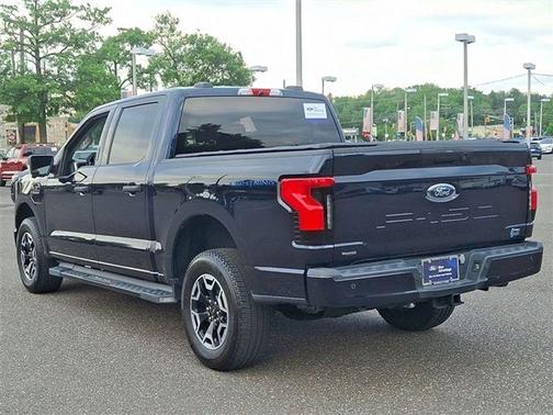 2023 Ford F-150 Lightning XLT