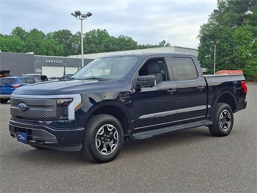 2023 Ford F-150 Lightning XLT