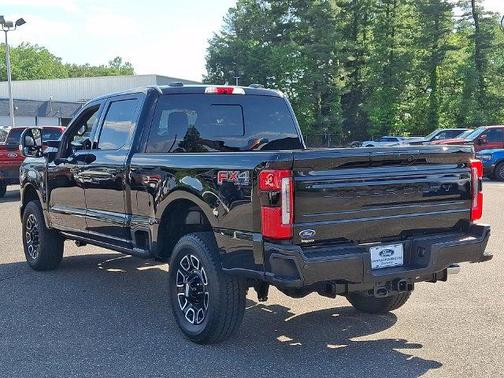 Black Metallic 2025 Ford F-250 Platinum