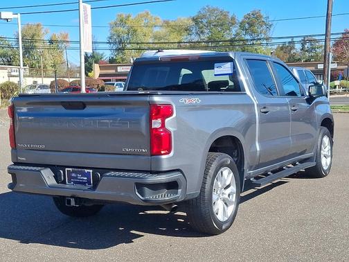 2022 Chevrolet Silverado 1500 Limited Custom