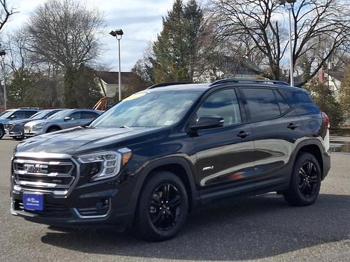 2022 GMC Terrain AT4