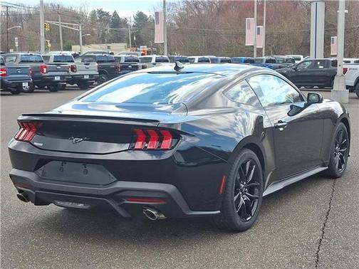 2025 Ford Mustang EcoBoost