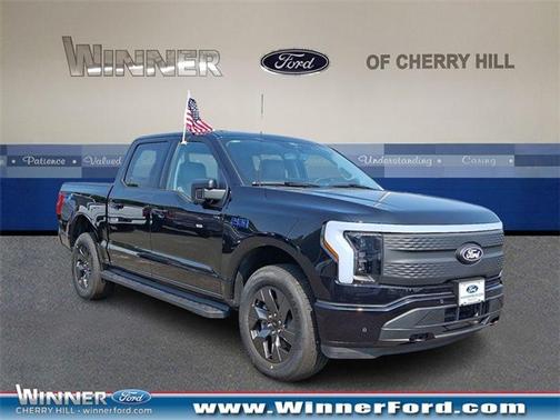2025 Ford F-150 Lightning Flash
