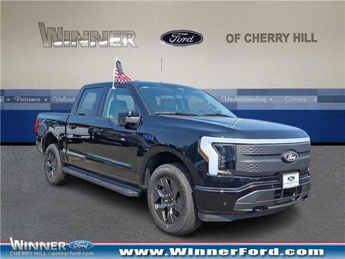 2025 Ford F-150 Lightning Flash