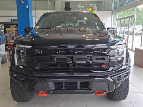 Black Metallic 2024 Ford F-150 Raptor
