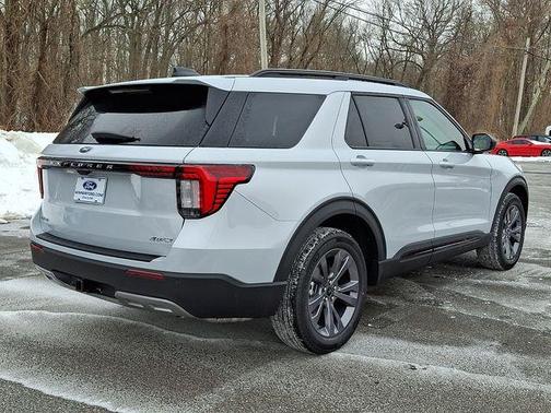 2026 Ford Explorer 