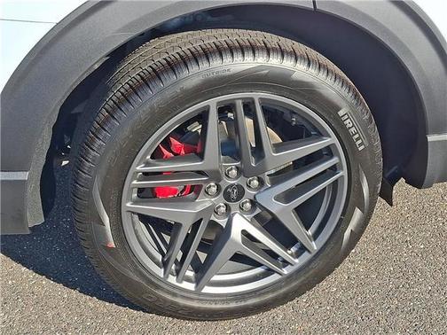 Space White Metallic 2026 Ford Explorer ST-Line