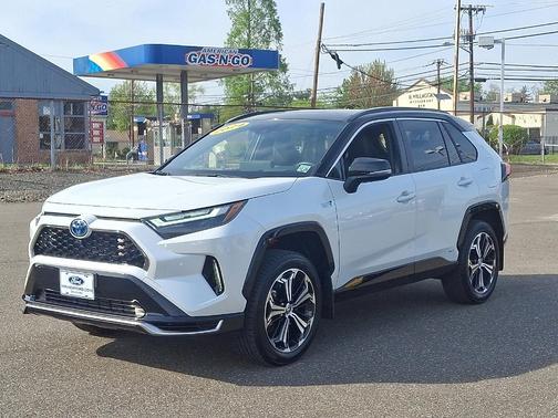 2024 Toyota RAV4 Prime XSE