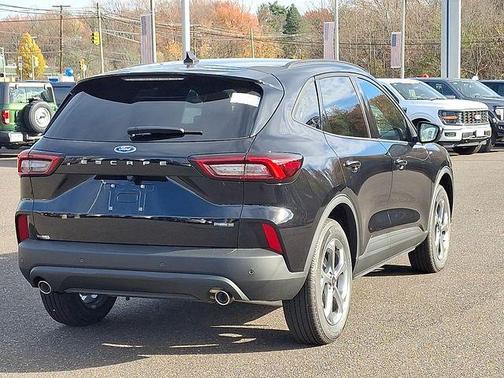 2026 Ford Escape ST-Line Select