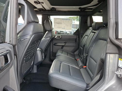 Carbonized Gray Metallic 2026 Ford Bronco Big Bend