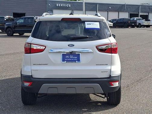 White Platinum Clearcoat Metallic 2018 Ford EcoSport Titanium