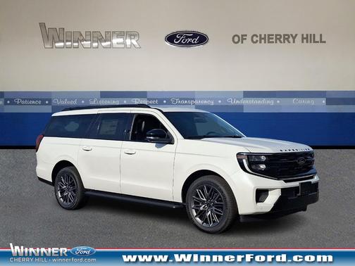 Star White 2026 Ford Expedition Max Platinum