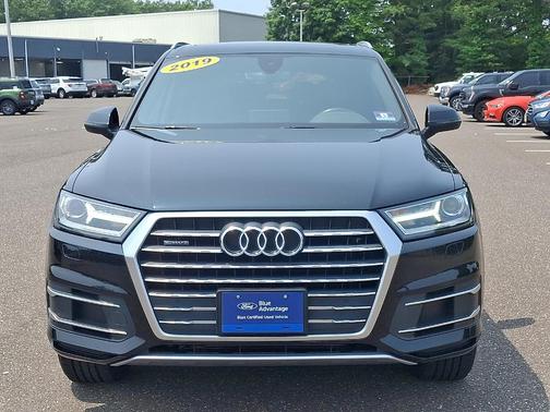 2019 Audi Q7 45 Premium