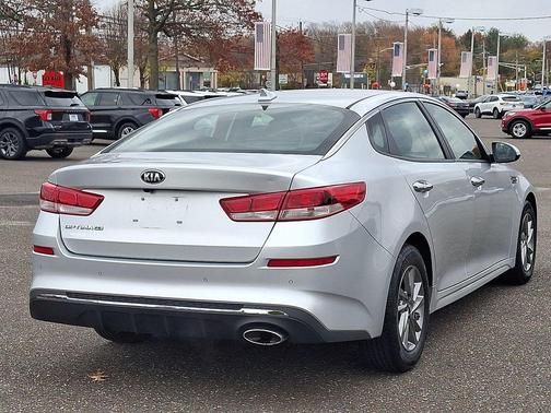 2019 Kia Optima LX
