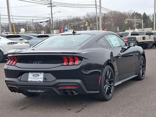 2026 Ford Mustang GT Premium