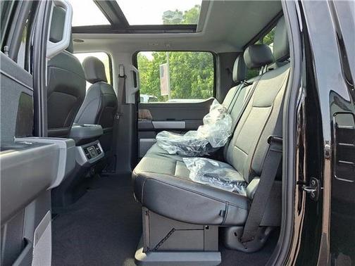 2025 Ford F-350 Lariat Super Duty