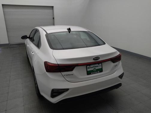 Snow White Pearl 2021 Kia Forte EX