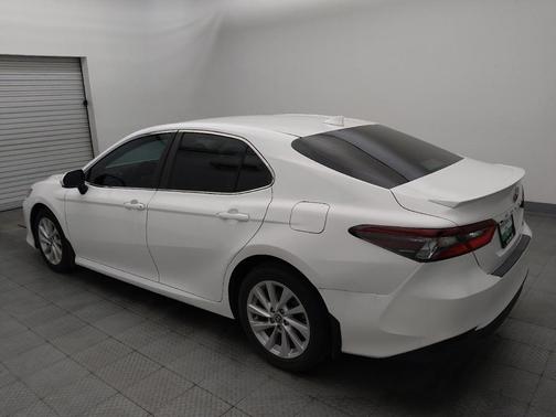 White 2023 Toyota Camry LE