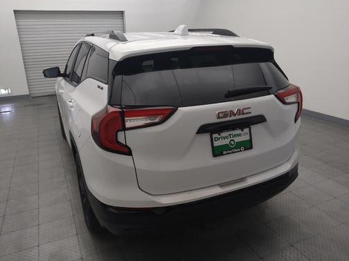 Summit White 2024 GMC Terrain SLE