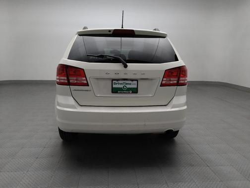 Vice White 2018 Dodge Journey SE