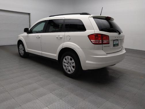 Vice White 2018 Dodge Journey SE