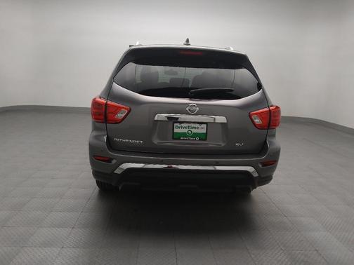 2019 Nissan Pathfinder SV