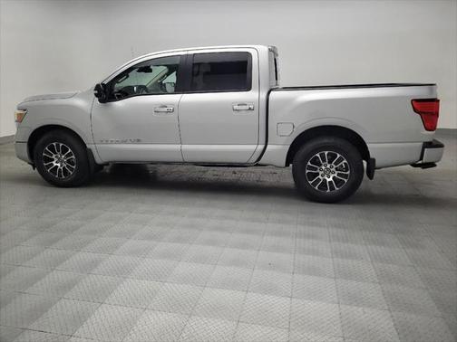 2020 Nissan Titan SV