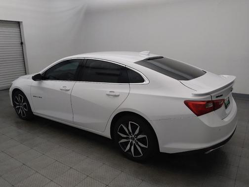 Summit White 2023 Chevrolet Malibu FWD RS