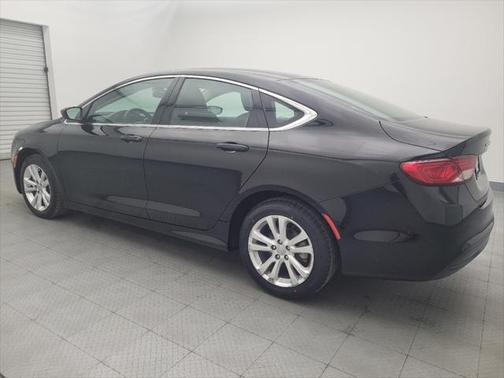2017 Chrysler 200 Touring