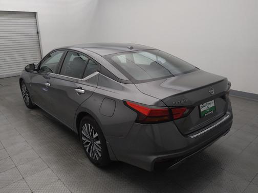 Gun Metallic 2023 Nissan Altima 2.5 SV