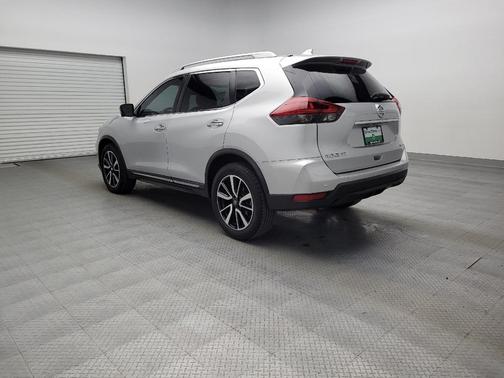 2020 Nissan Rogue SL